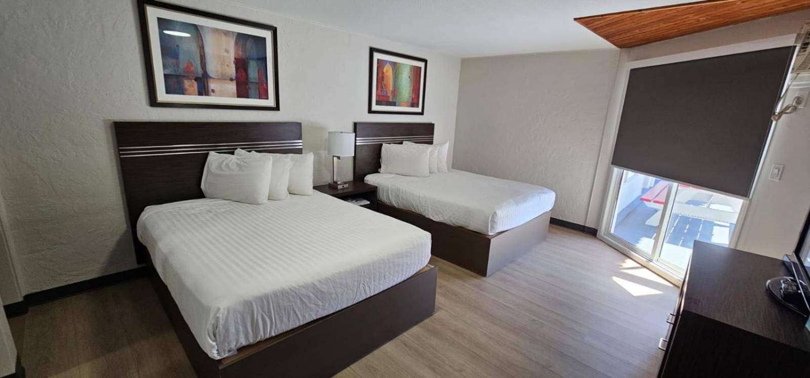 Riverside Motel Penticton Kültér fotó