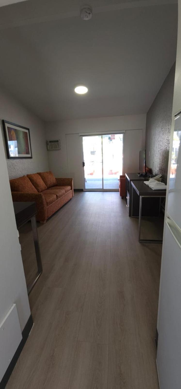 Riverside Motel Penticton Kültér fotó
