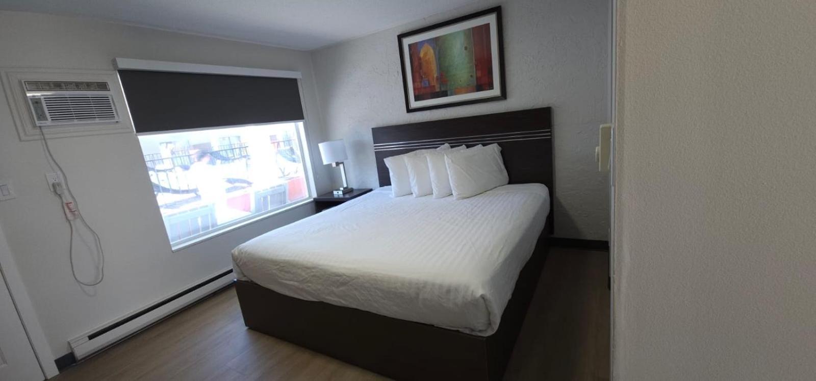 Riverside Motel Penticton Kültér fotó
